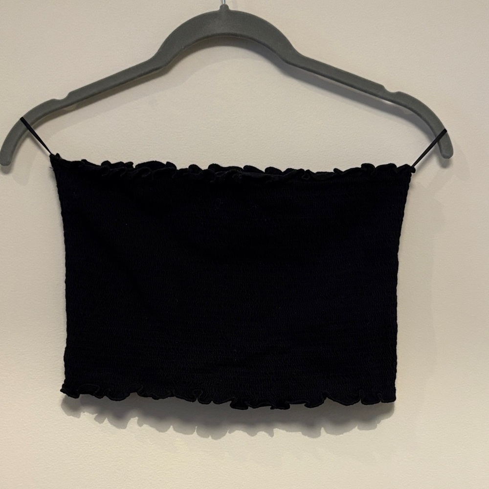 H&M Divided Black Textured Top